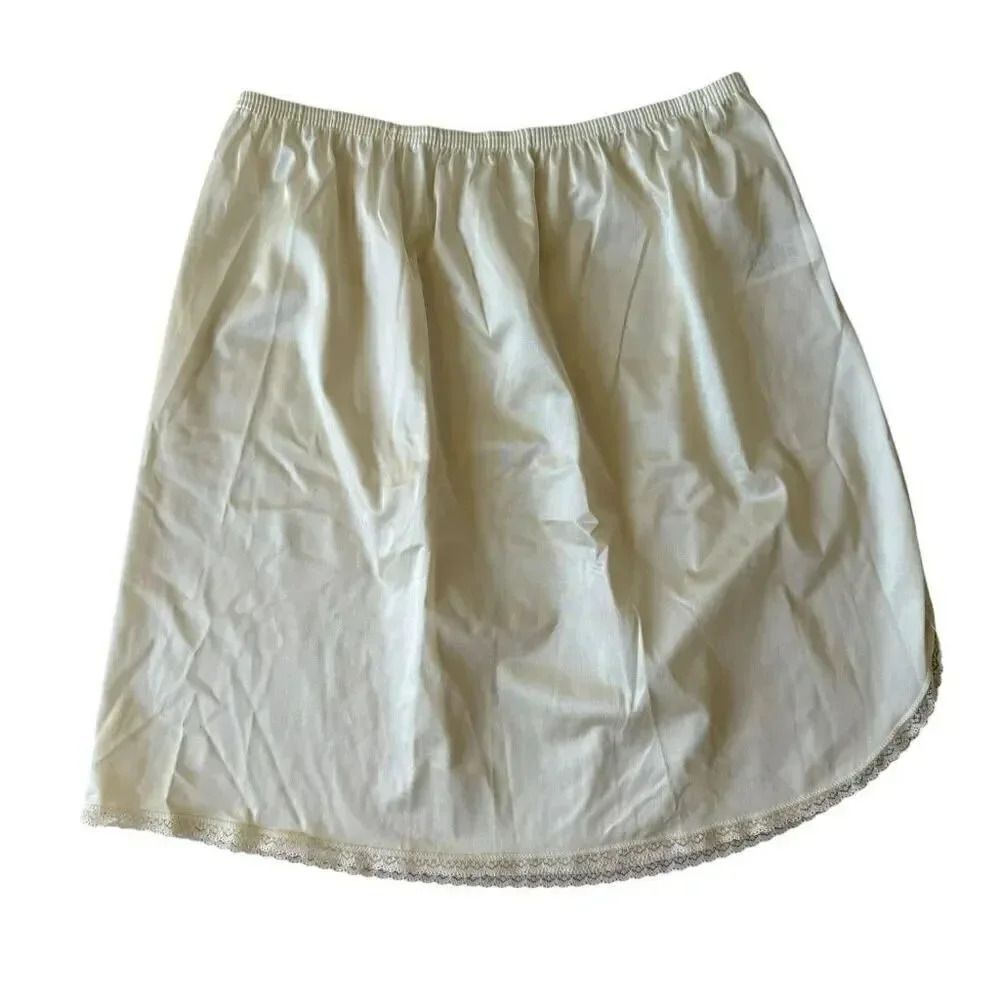 Vanity Fair Ivory  Satin  Glance Slit  Lace Trim Pull On Elastic Waist SZ M